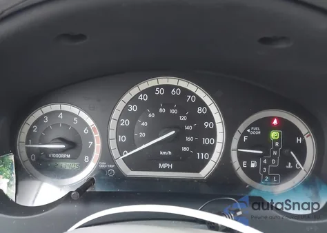 2005 Toyota Sienna Le z USA, uszkodzony, nr VIN 5TDZA23C05S327377